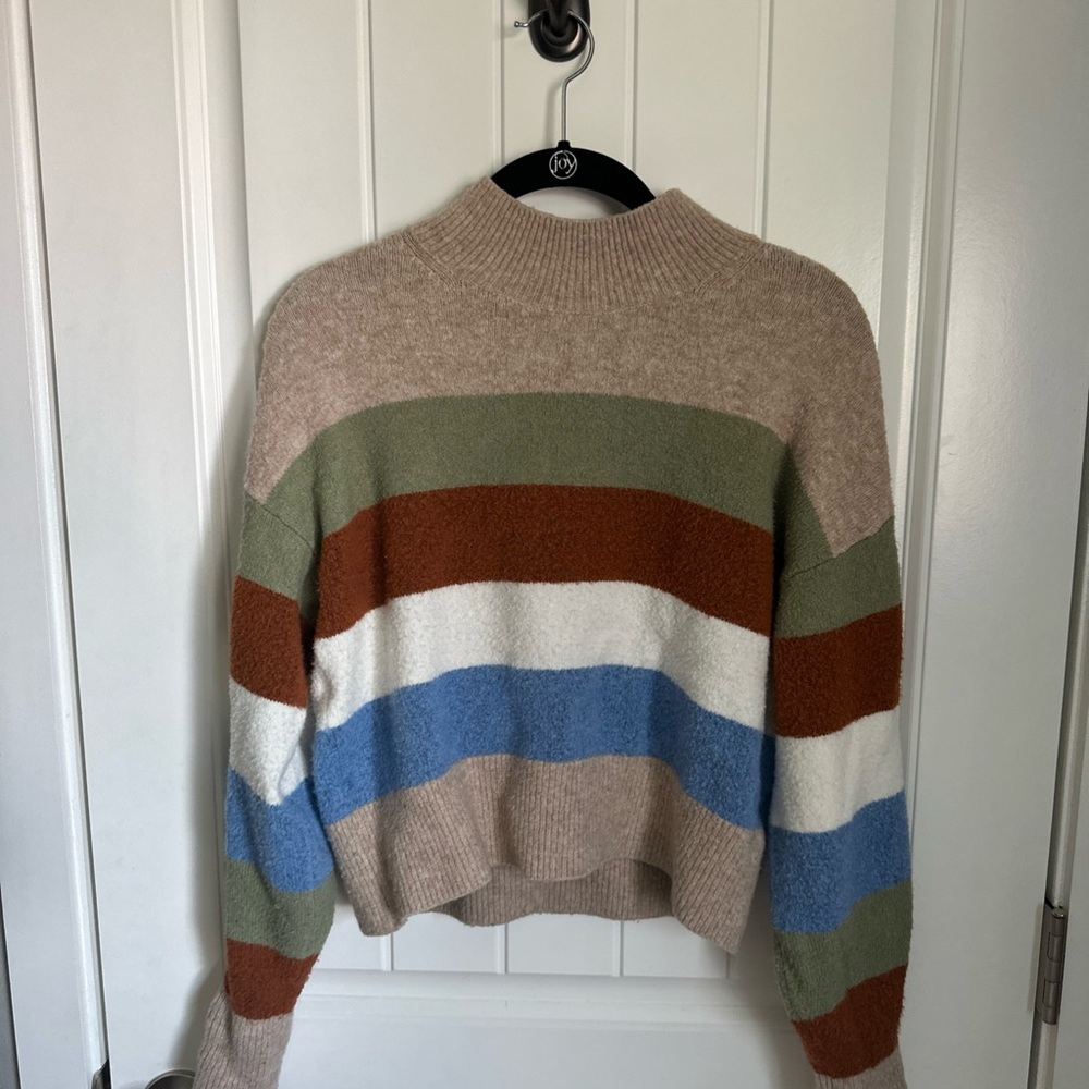 & Other Stories Cream and Green Crew Neck Sweater